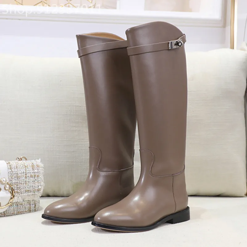 Рыцарские сапоги из натуральной кожи высокого качества с ремешком и пряжкой