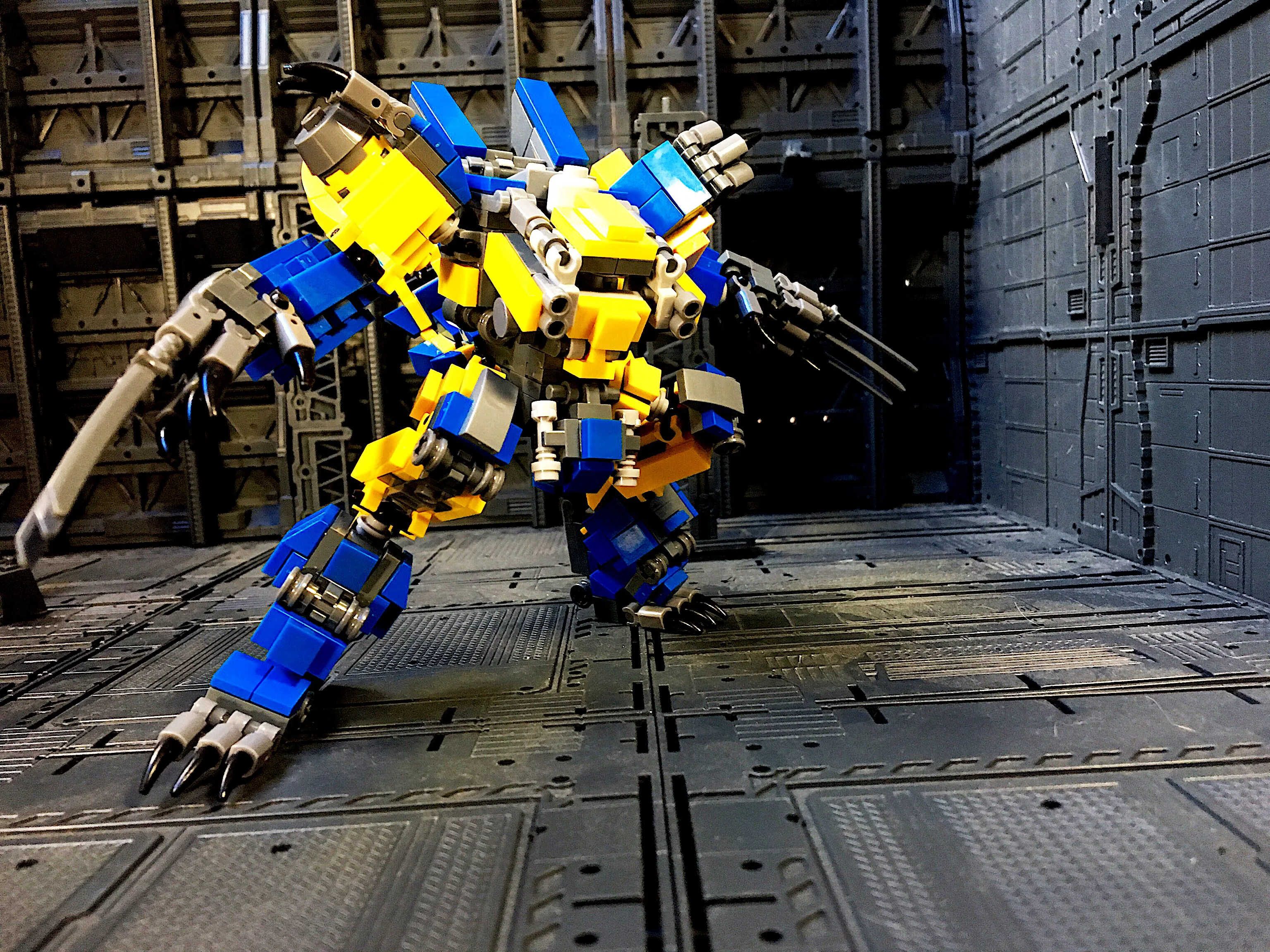 

Creative Building Block CN-06 Wolf king armor ，Robot DIY Assemble Toy