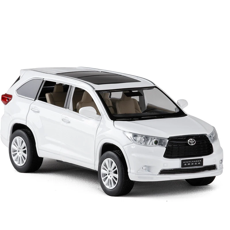 Модель автомобиля TOYOTA Highlander 1:32 литой под давлением из металлического сплава