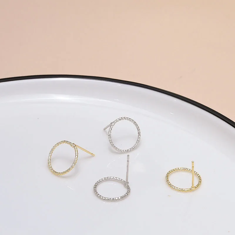 

Jewelry 18K Gold simple split flower round earrings earrings are used for DIY, necklaces, earrings, accessories, jewelry and har