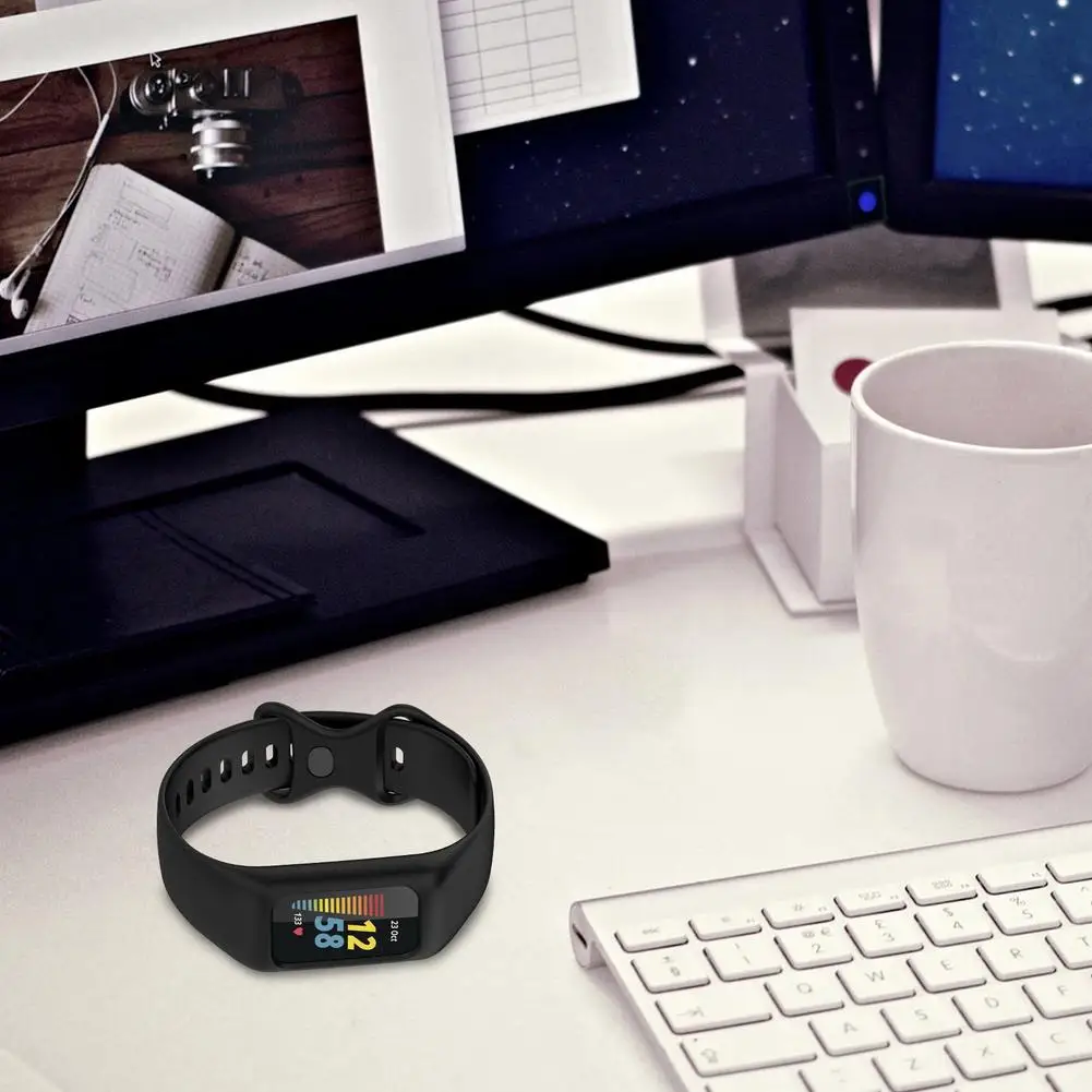 Воздухопроницаемые ремешки для умных часов Fitbit Charge 5 сменный мягкий силиконовый