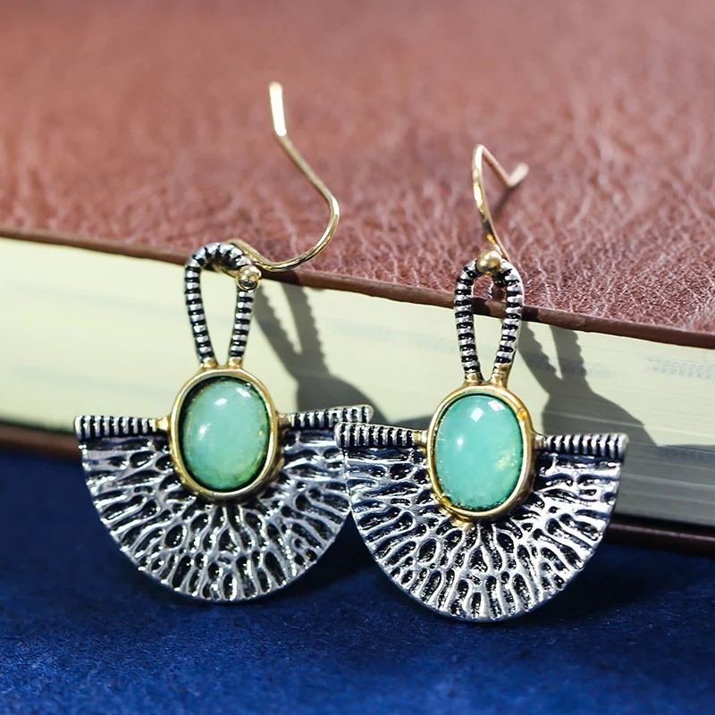 

Vintage Ethnic Fan Shaped Green Resin Stone Earrings Boho Handmade Semicircle Tribal Earrings Jewelry Z4D367