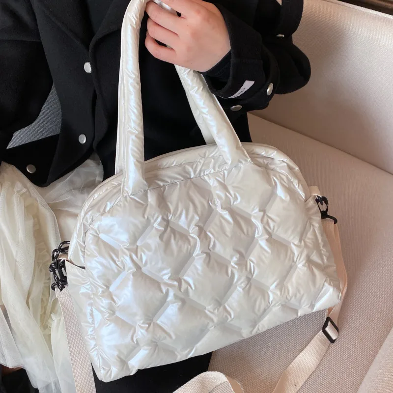 

Down Feather Shoulder Handbags for Women White All Match Tote Bag Large Capacity Messenger Bag Ladies Brand Design Crossbody Bag