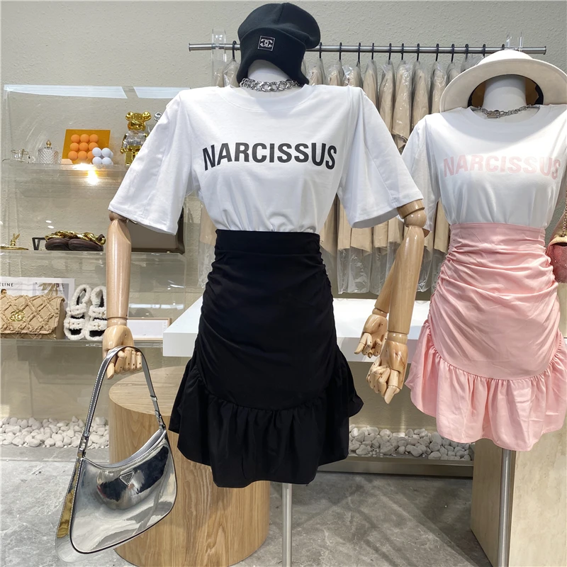 

Colored Letter Print Round Collar Short Sleeve T Shirt Top + High Waist Slim Slim Skirt With Flounces Around Hips 2 Suit