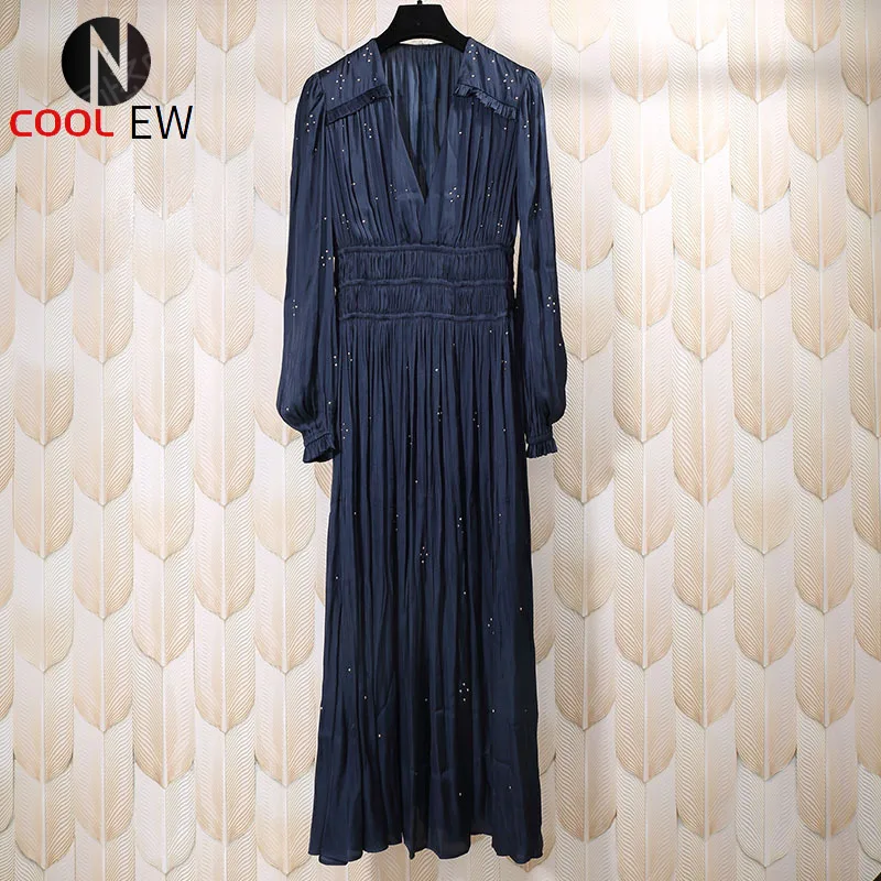 

Ladies Deep V Neckline Vintage Style Midi Dress With Applique Detail - Women/Female Long Sleeve Long Dress With Pleated Detail