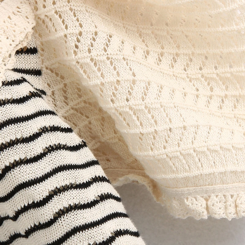 Женский вязаный свитер с оборками на воротнике повседневный тонкий в полоску