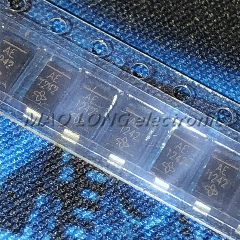 

20PCS-1800PCS New SMAJ5.0A screen printing SMAJ5.0A-E3/61T DO-214AC SMA one-way TVS transient suppression diode