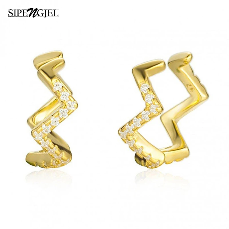 

SIPENGJEL Fashion Inlaid Zircon Dainty No Piercing Fake Cartilage Earring For Women Gold Wave Shpaed Clip Earring Friend Gift
