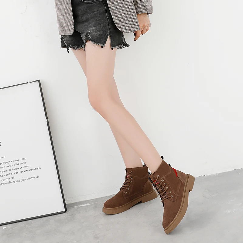 Женские замшевые ботинки на шнуровке коричневые или черные повседневные