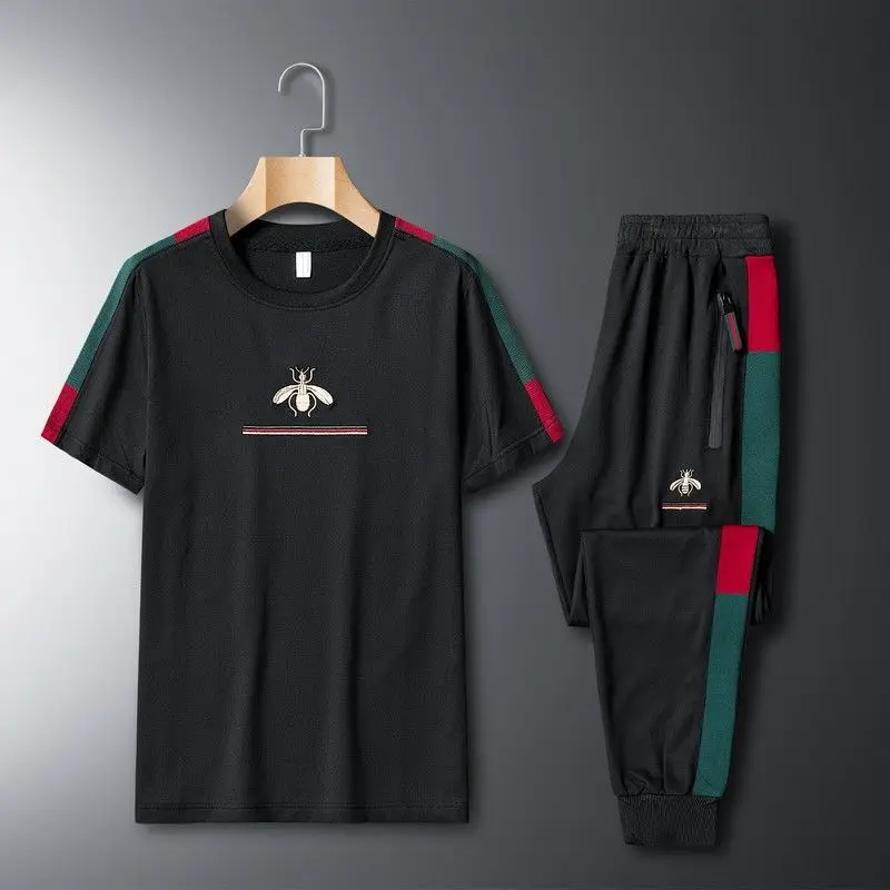 

2021 new summer bee Outfits men's casual short sleeve vests pants round neck youth fashion Outfits