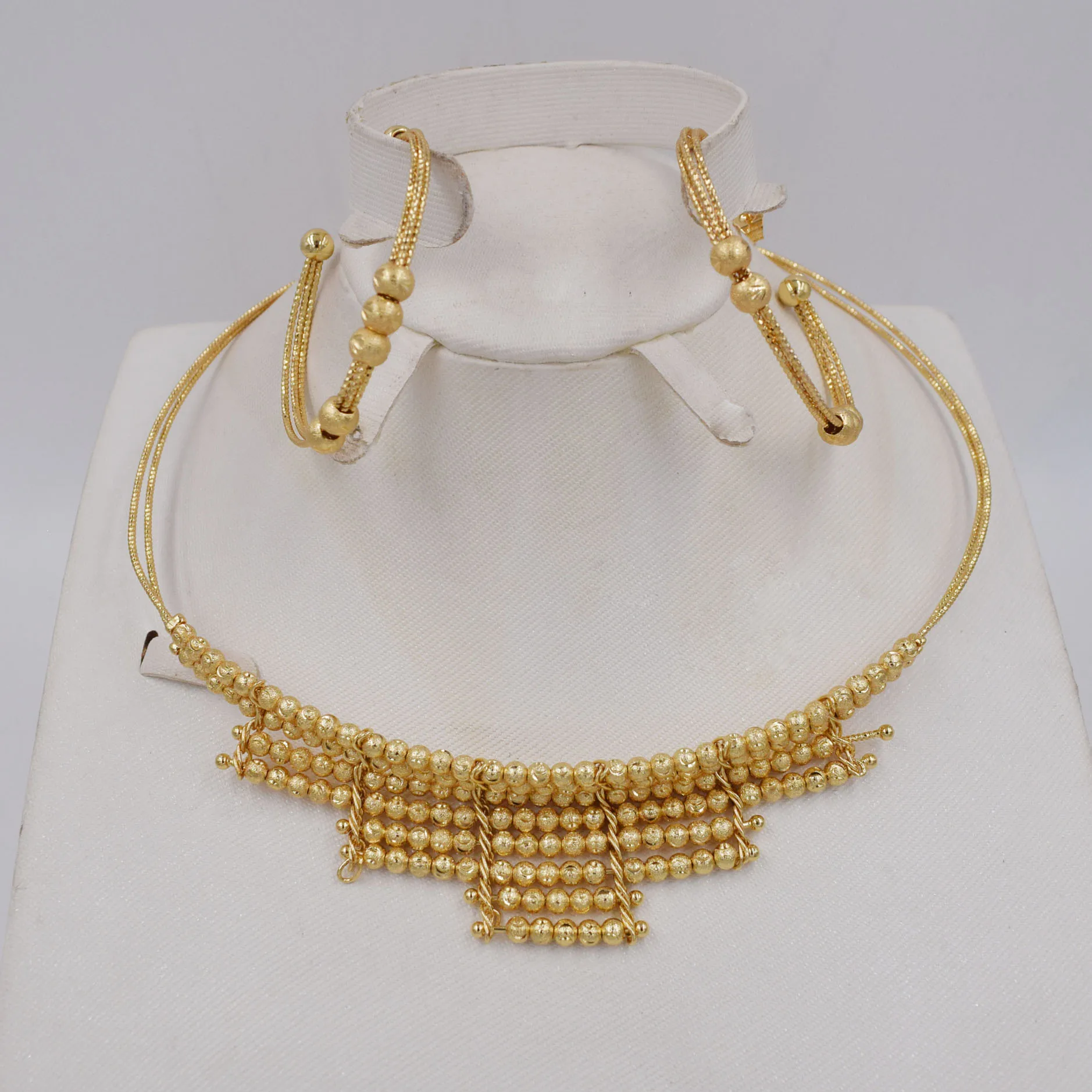 Высококачественные ювелирные изделия из Дубая золотого цвета искусственные