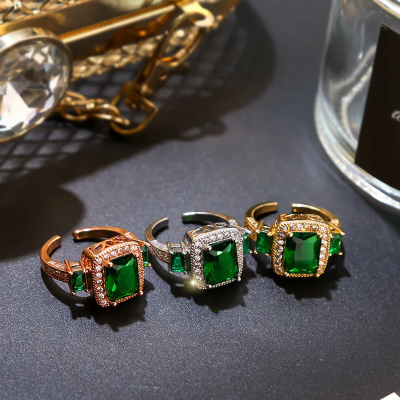 

Megin D Gold Filled Retro Green Crystal Big Zircon Stone Luxury Boho Vintage Rings for Women Couple Wedding Friends Gift Jewelry