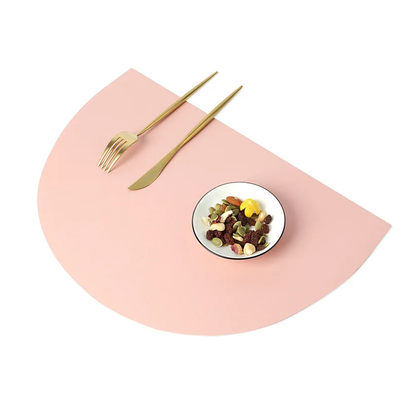 

Полукруглая подстилка из ПВХ для стола