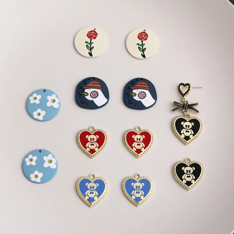 Сплав спрей краска капает масло Любовь Роза цветок медведь белый подвеска Гусь DIY