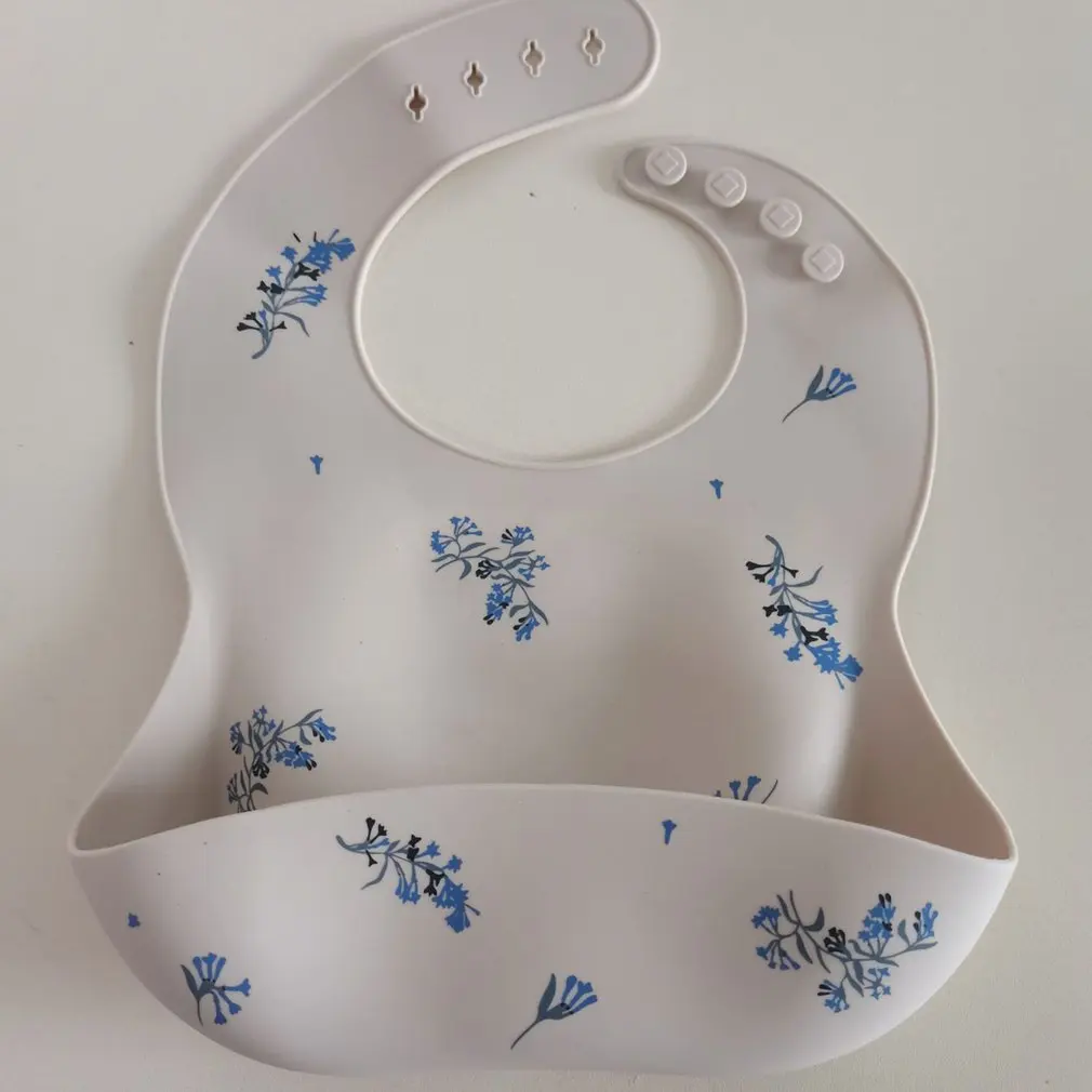 

1pc Print Kids Bibs Waterproof Soft Silicone Kids Feeding Stuff Cute Pattern Girl Boy Toddler Adjustable Bib Random Color