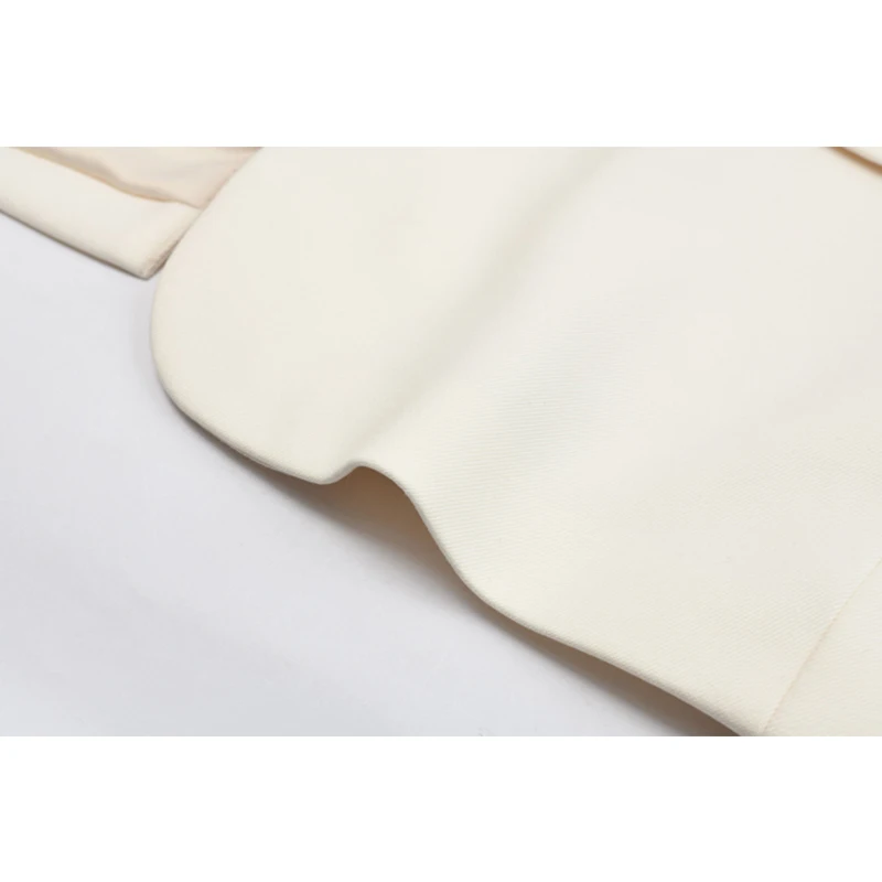 

[EAM] Women Beige Big Size Patch Designs Zipper Blazer New Lapel Long Sleeve Loose Jacket Fashion Spring Autumn 2021 1DD7118