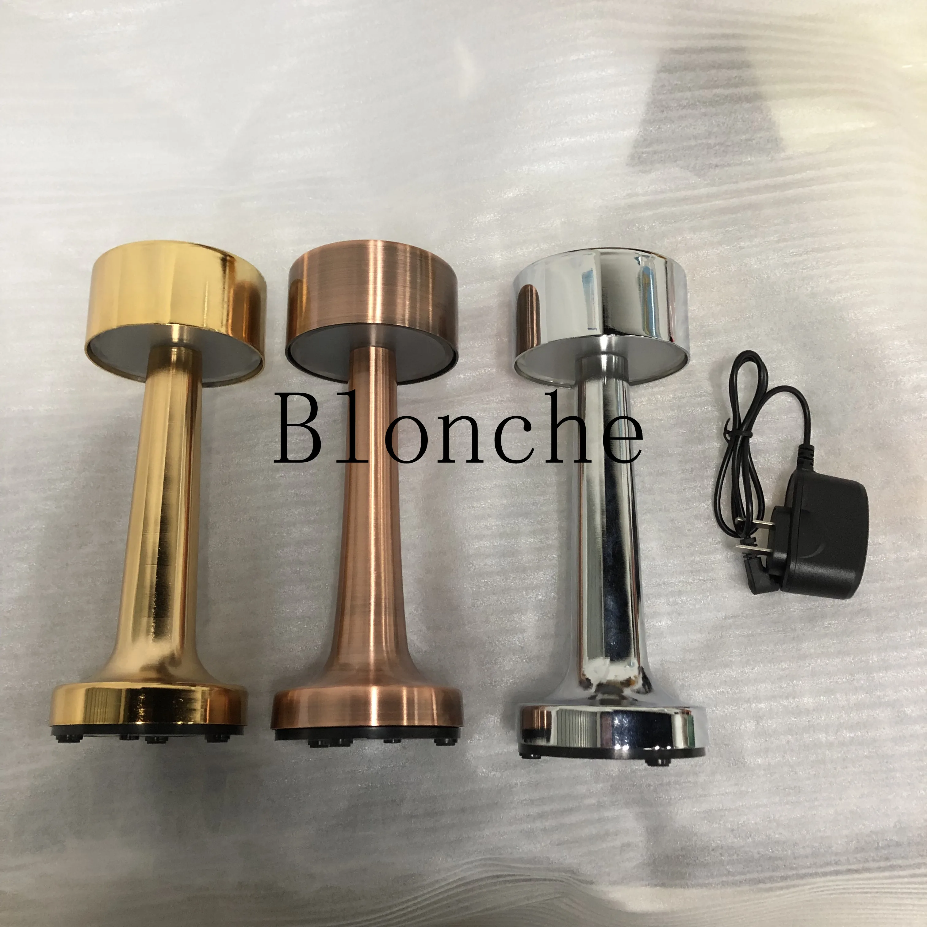

LED Portable Battery Table Lamp Rechargeable Bar Table Lamp Button/touch Table Lamp Device Home Retro Industrial Decoration
