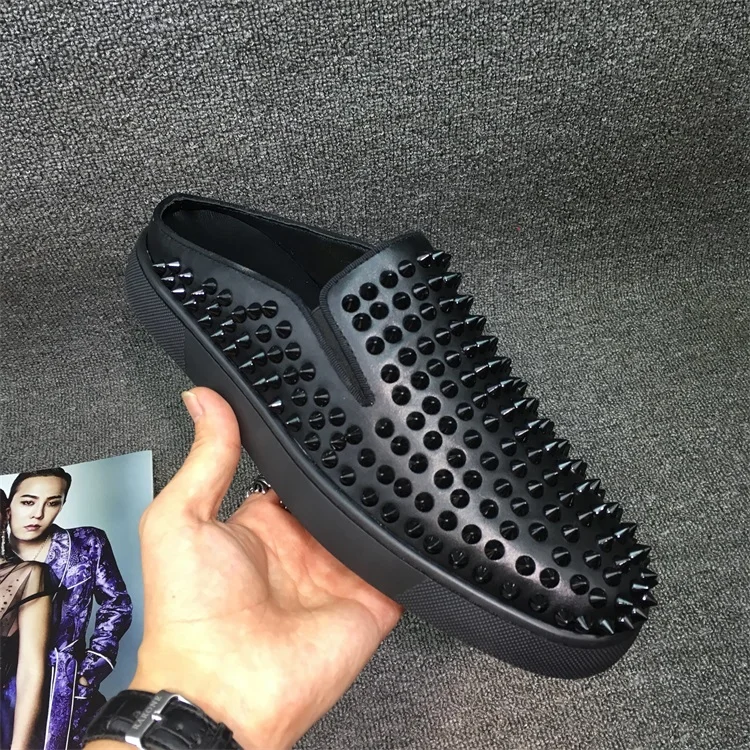 Новинка Кожаные туфли с заклепками и стразами Тапочки без застежки Красная обувь