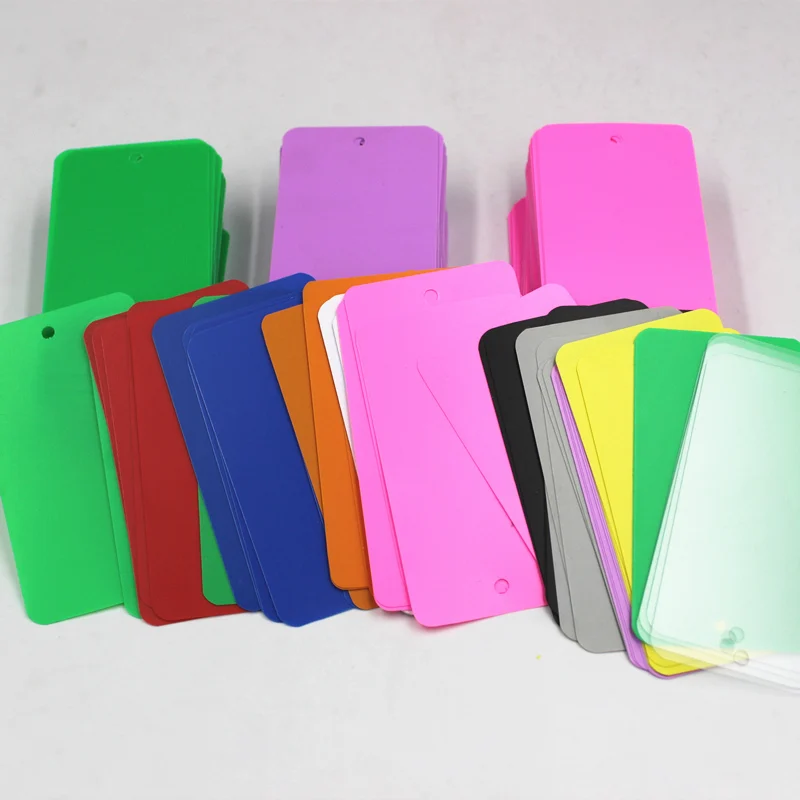 50 teile/los Blank Matte PVC Tags Kunststoff Abdichtung Multicolor Hängen Tag Bekleidungs Klar Kunststoff Mit Loch Matt Kunststoff Tag – Detail 1