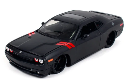 Черный 1:24 Maisto 2008 DODGE Challenger модифицированная версия модель автомобиля крутая черная литая под давлением модель автомобиля игрушка Дети подарки новая коробка - Цвет: Черный