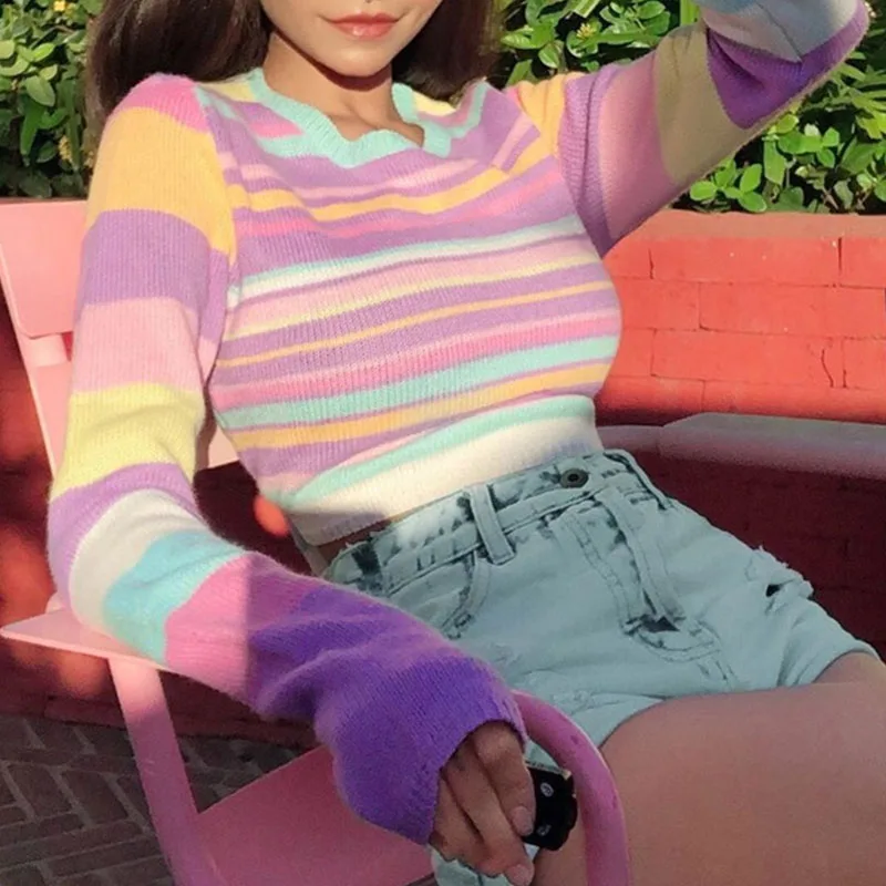 Вязаный топ в полоску с вырезами для больших пальцев Радужный облегающий пуловер