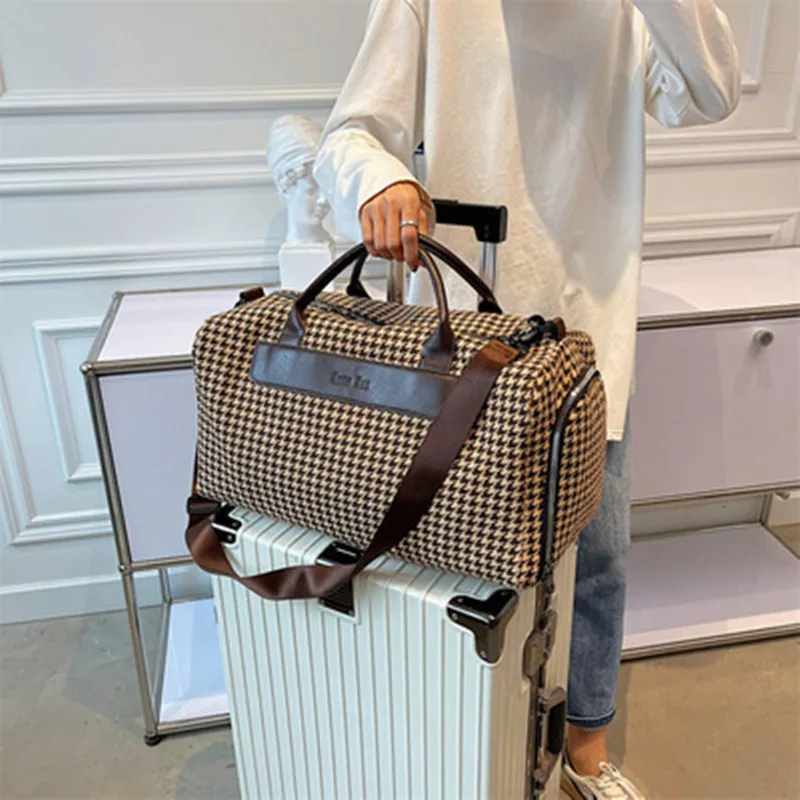 2021 New fashion hand travel bag female short-distance travel bag large-capacity light duffel bag female storage bag