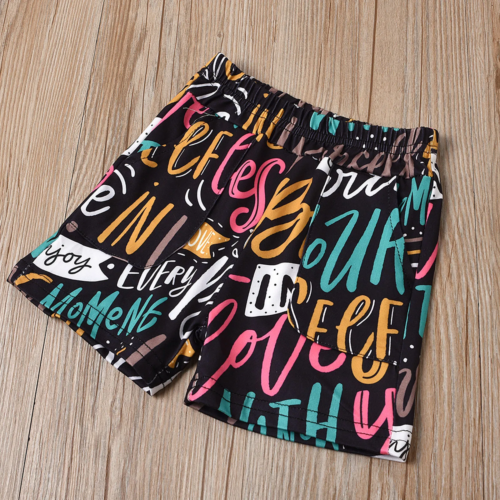 

2021 New baby fashion cute simple flying sleeve Valentine's Day letter color printed top shorts two-piece love