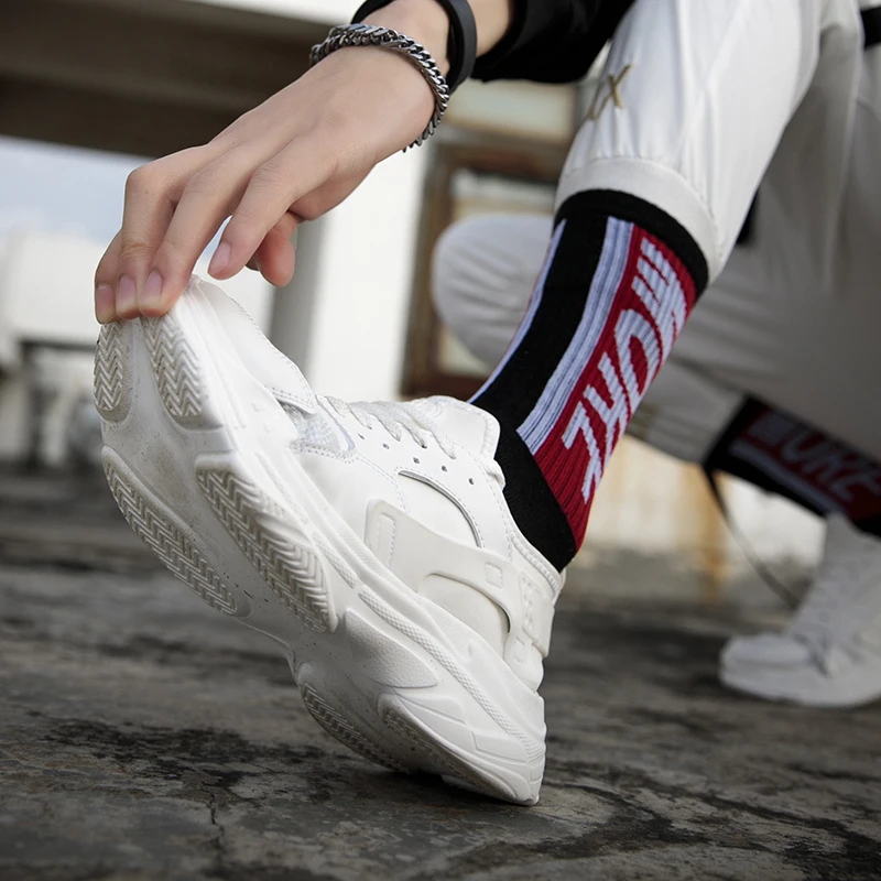 Мужские сетчатые кроссовки легкие дышащие Нескользящие большого размера