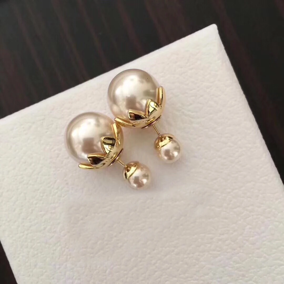 

New Arrival Designer Jewelry Classic Earrings Round Pearl Earring Ear Stud for Women Lady Girl Wedding Party Gift