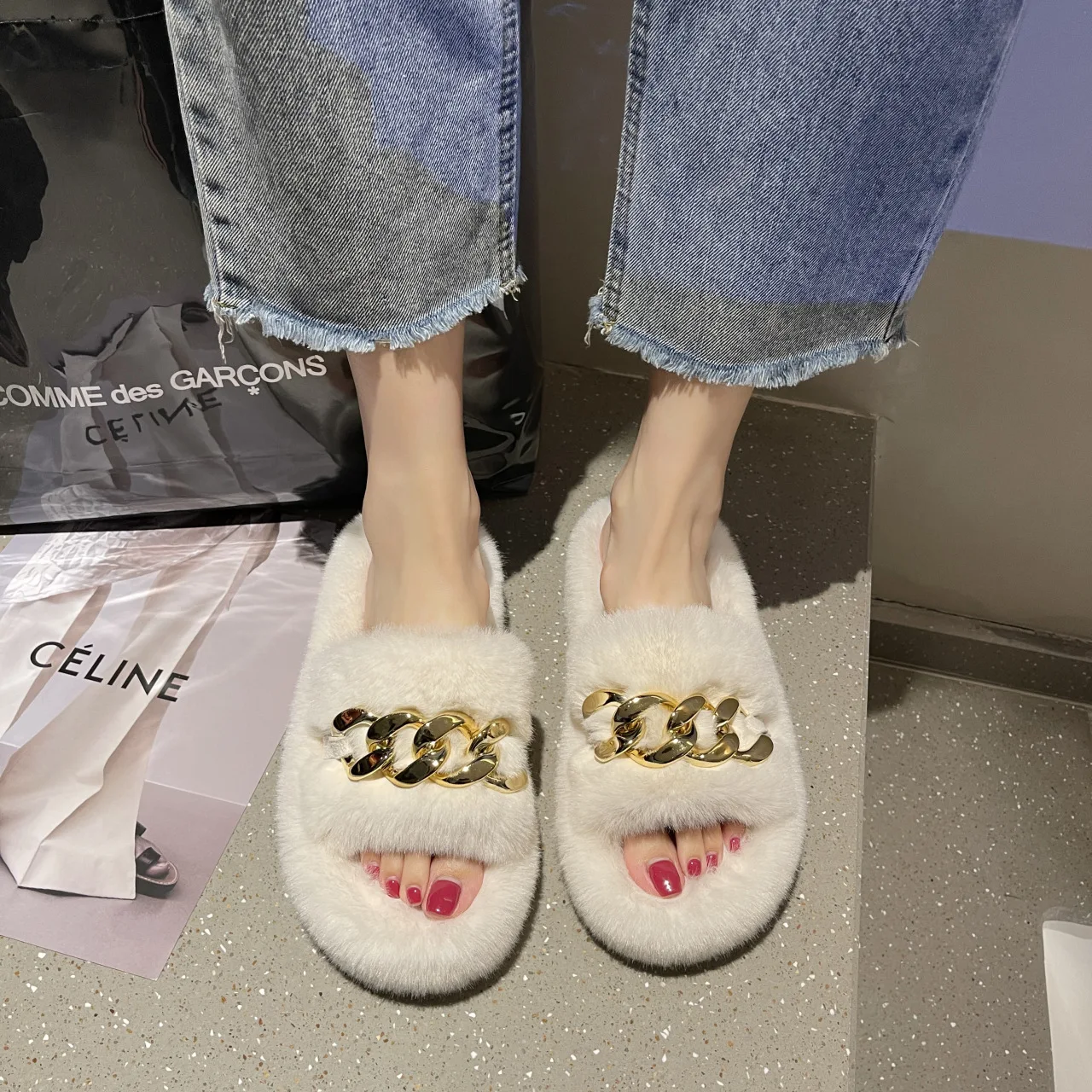 

Autumn plush platform slippers fashion open-toe solid color women's sandals metal chain outdoor casual shoes large size