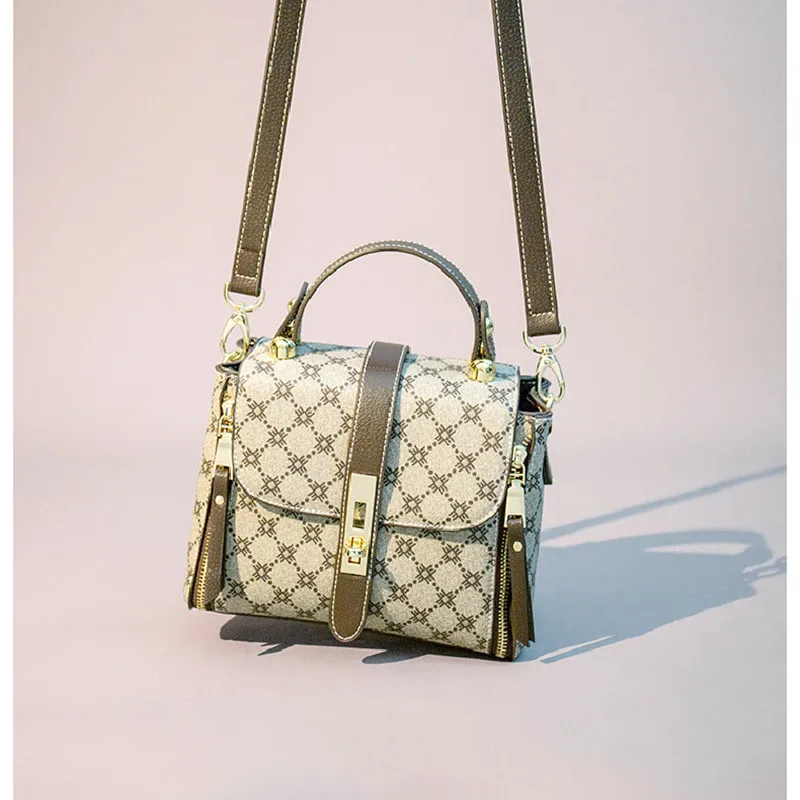 

Classical Plaid Buckets for Women Luxury Handbags Women Bags Genuine Leather Purses and Handbags V Bags In Luxury Handbags Gg