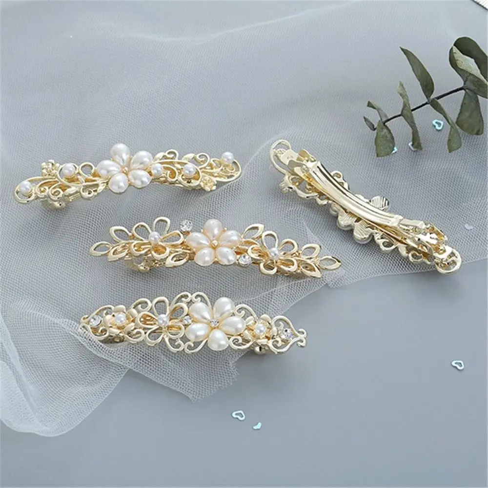 Новинка Женская обувь с украшением в виде цветов и металлические заколки для