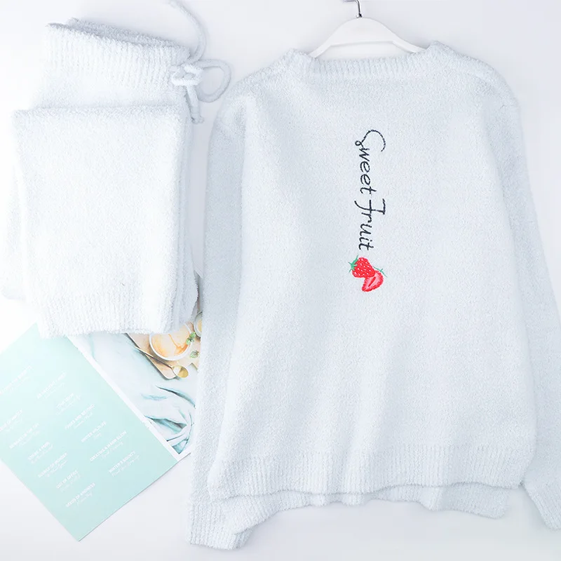 

Cute Avocado Nightwear High Quality Velvet Pajamas Women's Sleepwear Set Spring Winter Warm Pyjamas Soft Homewear Comfort Pijama