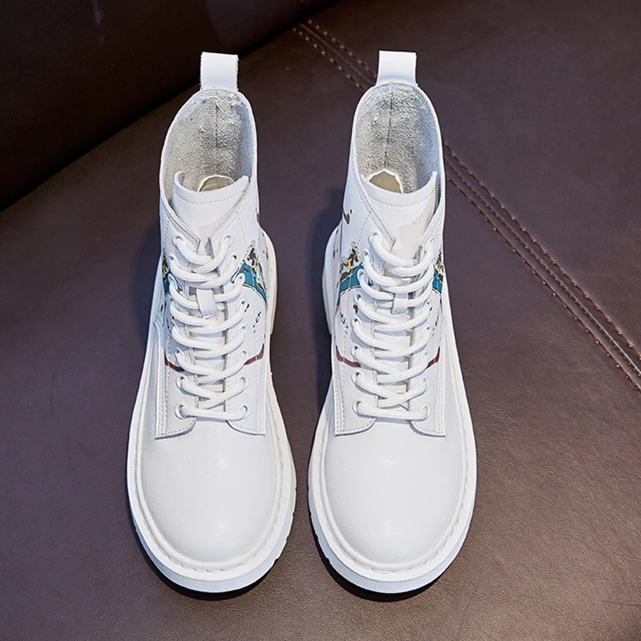 

LCIZRONG Personality Printed Leather Martin Boots Female Retro British Wind Student Boots 2019 Autumn Winter New Women's Boots