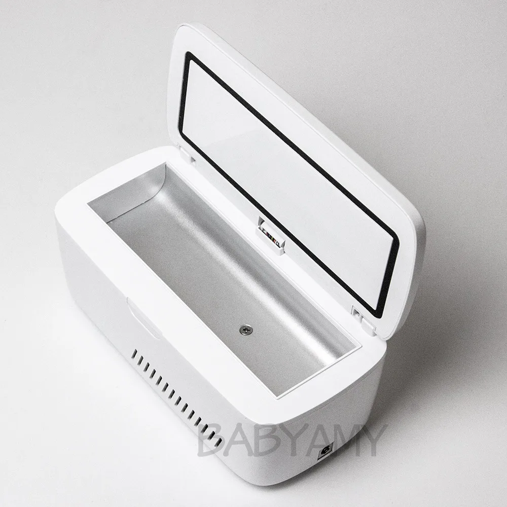 Домашний автомобильный холодильник с инсулиновым охлаждением изолированная