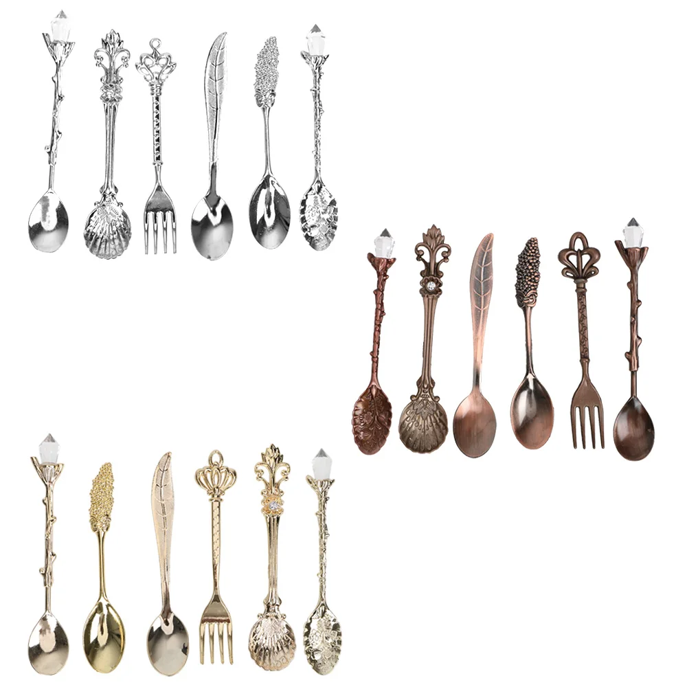 

6 Pcs/set Vintage Spoons Fork Set Retro Royal Flower Carved for Coffee Milk Dessert Fruit Fork Teaspoon Kitchen Tool