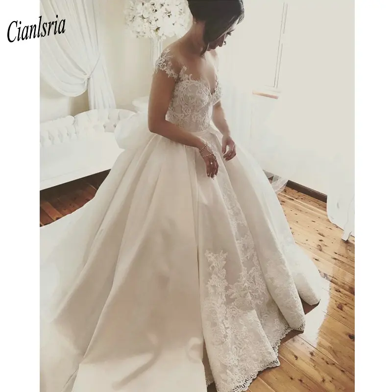 

Элегантное бальное платье с открытыми плечами, свадебное платье с аппликацией, кружевное прозрачное длинное свадебное платье невесты, свад...