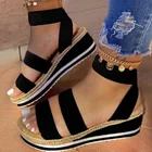 Сандалии женские на танкетке, повседневные туфли на платформе, без застежки, с перекрестными лямками, карамельные цвета, большие размеры, на лето