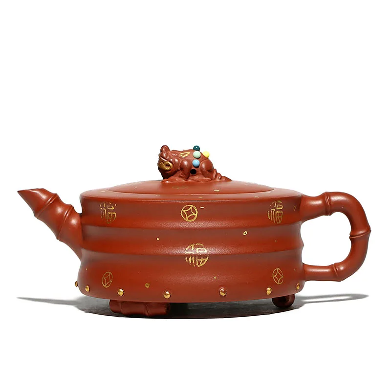 

Yixing recommended system of pure manual name every month red ore qing cement had a pot of tea set the teapot