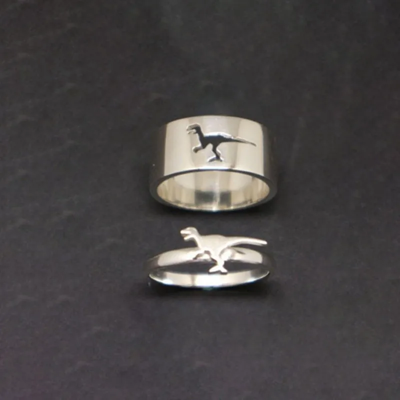 

Trendy Couple Rings Hollow Out Aircraft Dinosaur Butterfly Rings For Women Men Fashion Punk Rings Jewelry Sets