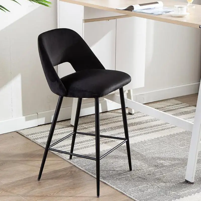 Барный стул современный минималистичный металлический высококлассный барный