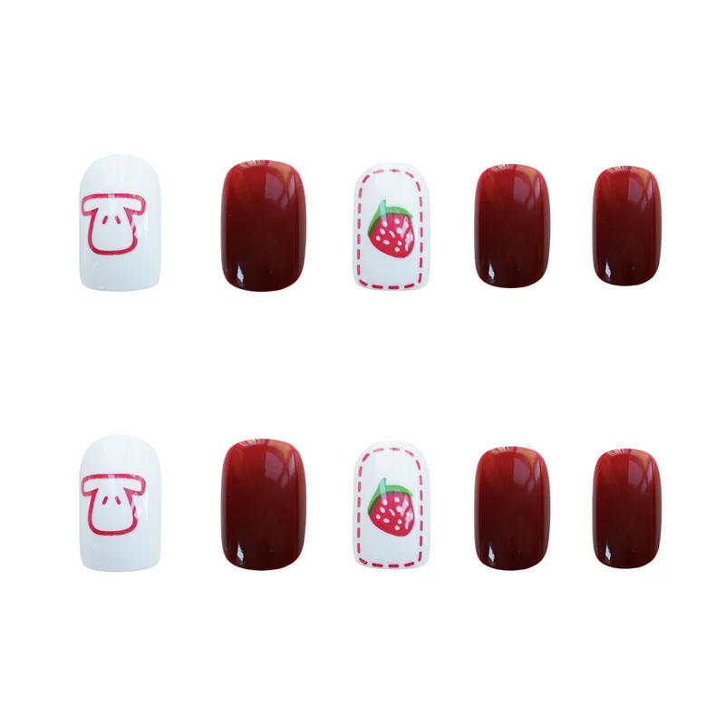 

24pcs Strawberry Red Wear Short Paragraph Fashion Manicure Patch False Nails Save Time Wearable Nail Patch BFC996