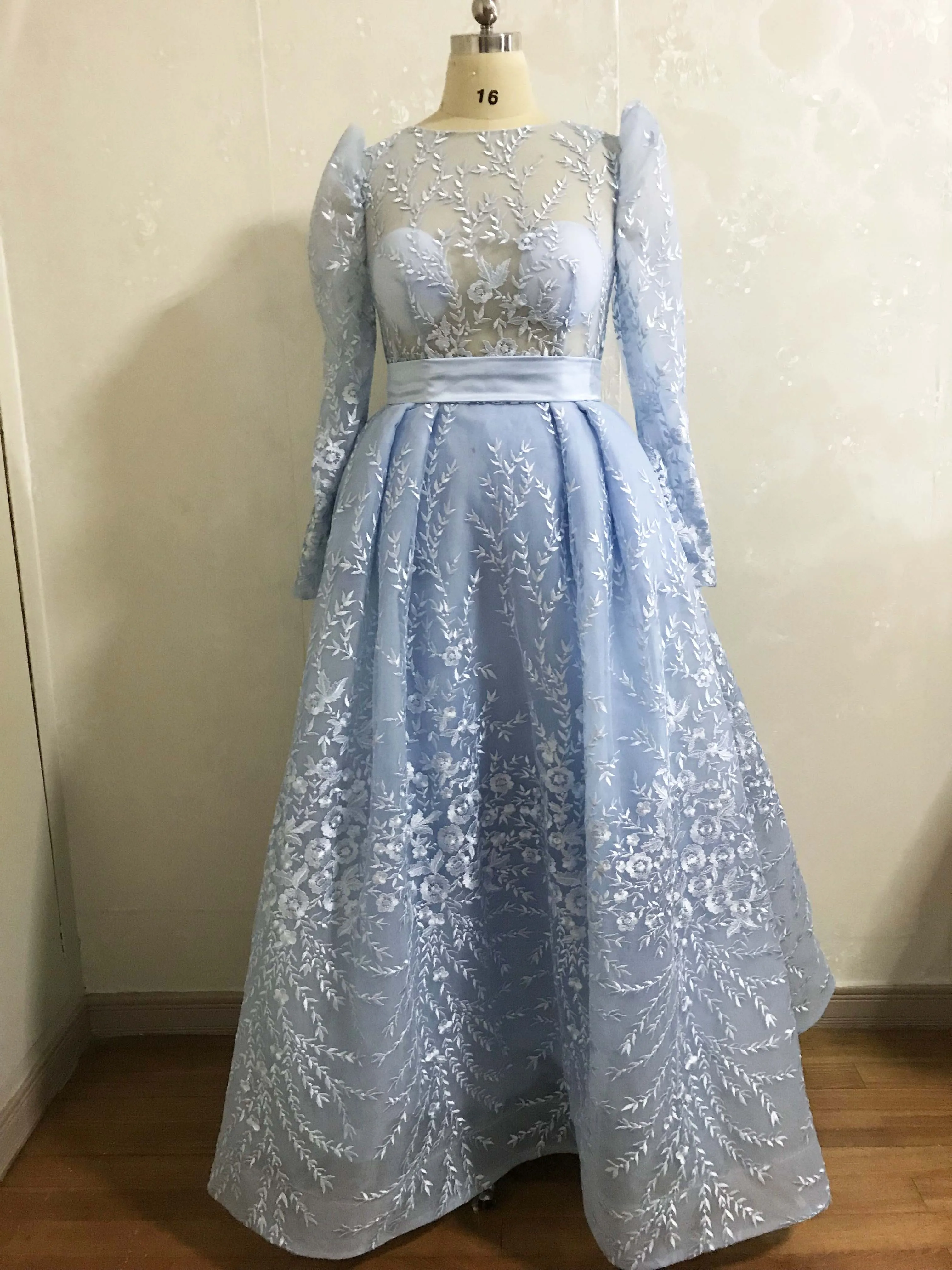 Простые но Элегантные короткие кружевные платья до щиколотки с вырезом лодочкой