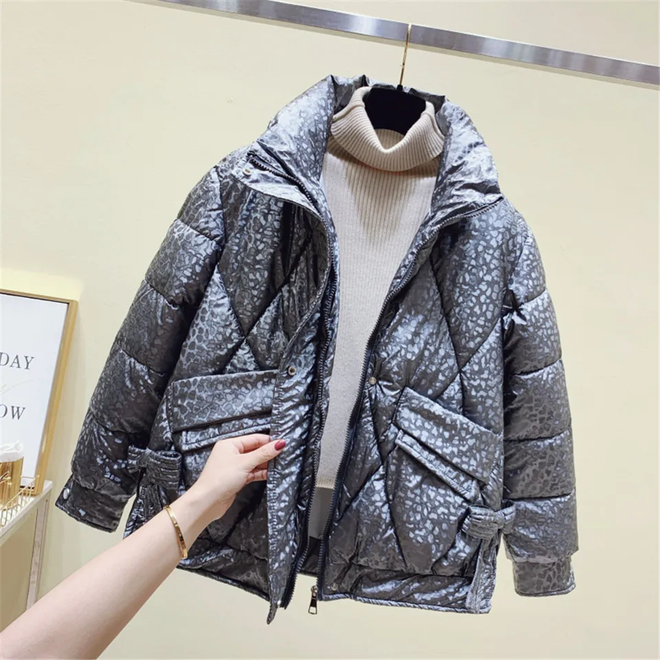 

Новая модная зимняя пуховая куртка, Женское пальто, свободная Глянцевая парка, верхняя одежда, Женская парка, толстые женские пальто с хлопк...