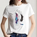 Женская футболка с коротким рукавом, круглым вырезом и принтом перьев