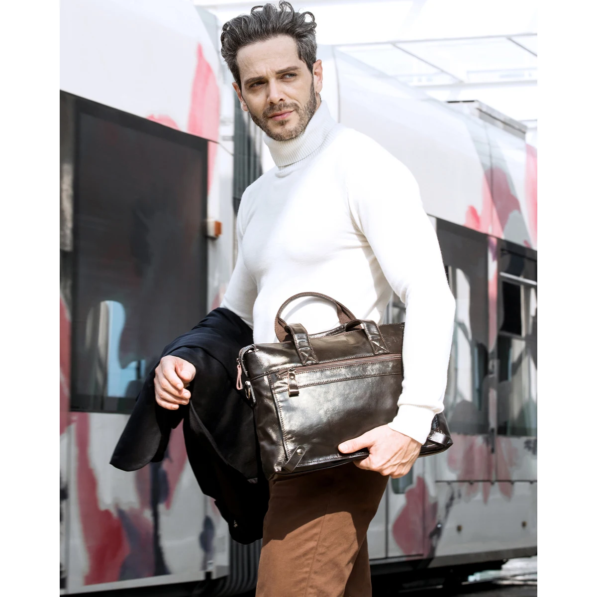

Vintage Men Shoulder Genuine Leather Hand Bag Laptop Handbag For Document A4 Briefcase Male Travel Tote Big Brown Large Bolsas
