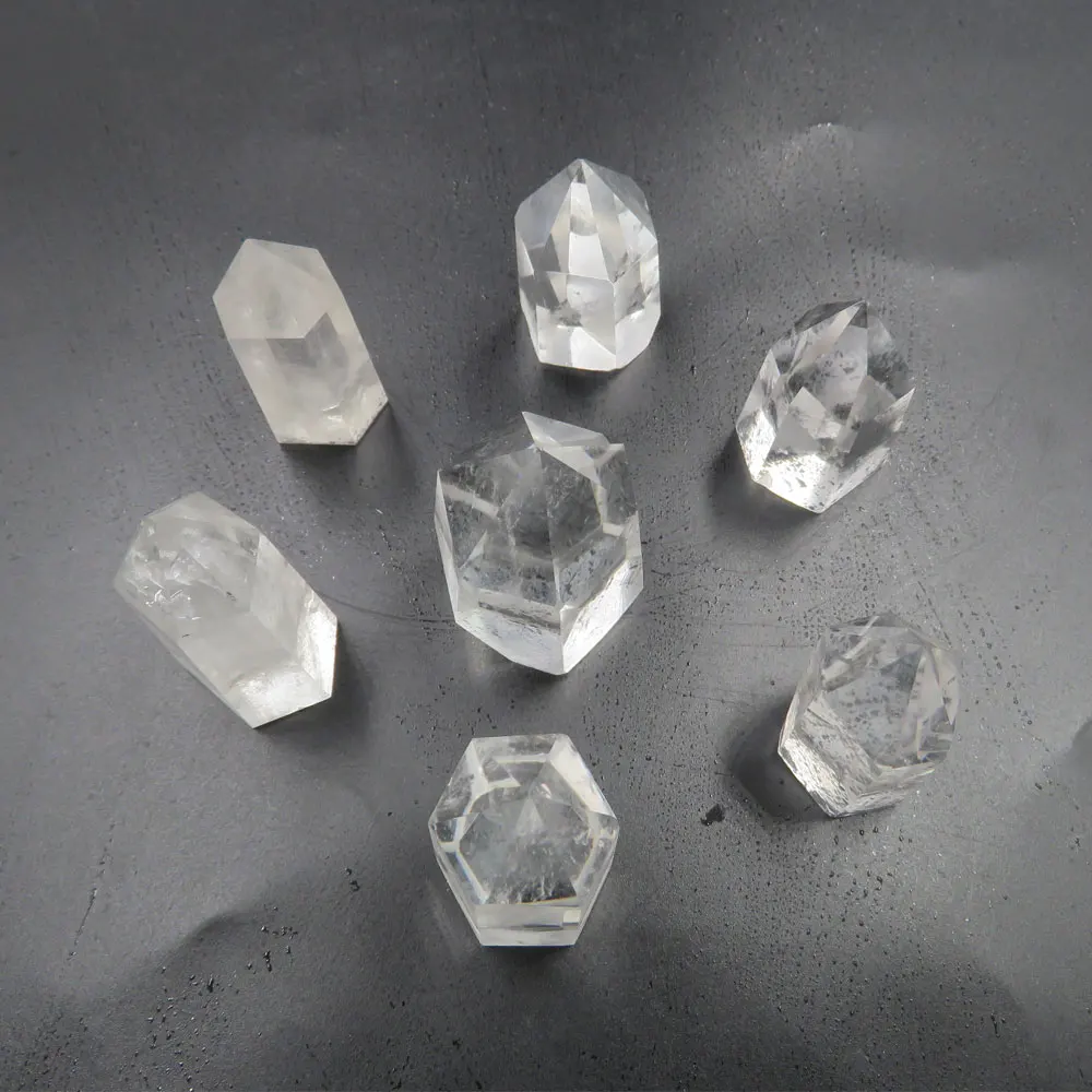 ( 7 pcs/lot ) 138g Rare Natural Small Clear Quartz Single Terminated Crystal Wands Reiki Healing for 2020 Holiday Gift | Дом и сад