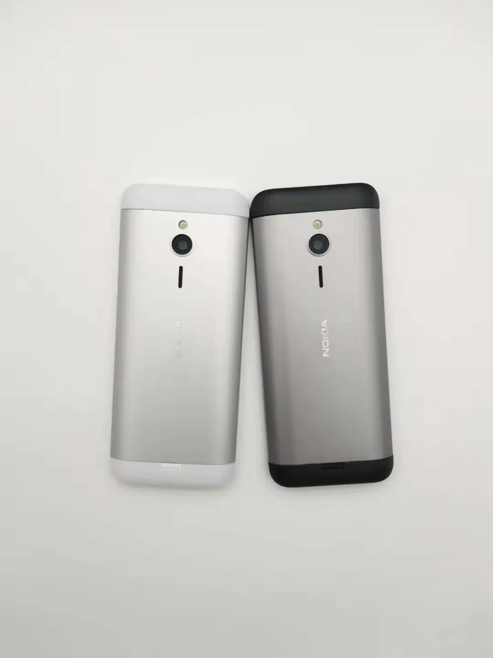230 Nokia 230 разблокированный GSM 2,8 дюймов две sim-карты и одна карта 2MP QWERTY клавиатура английский Восстановленный мобильный телефон