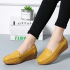 Женские удобные кроссовки на танкетке, однотонные Нескользящие повседневные туфли на плоской подошве, весна-осень 2022