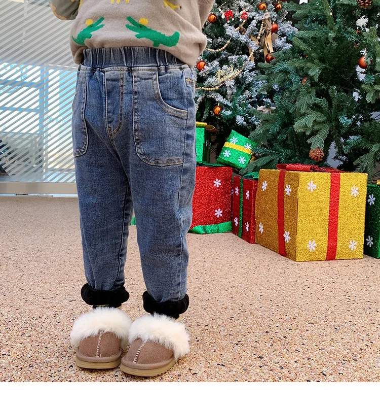 

MILA CHOU 2021 Winter Children Fleece Thicken Pocket Blue Jeans Baby Boy Girl Warm Elasticity Straight Denim Pants Kids Trousers